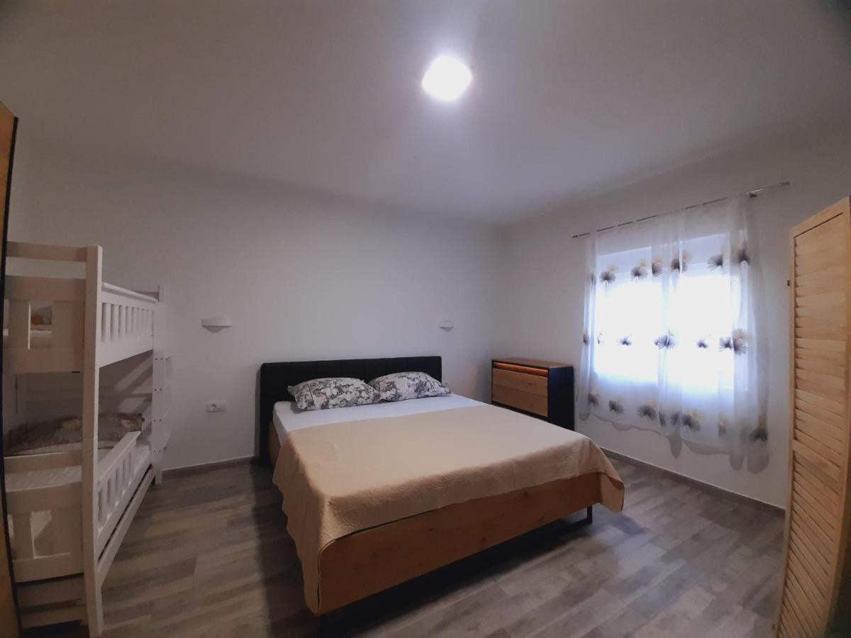 Villa Iva Rastevic Bagian luar foto